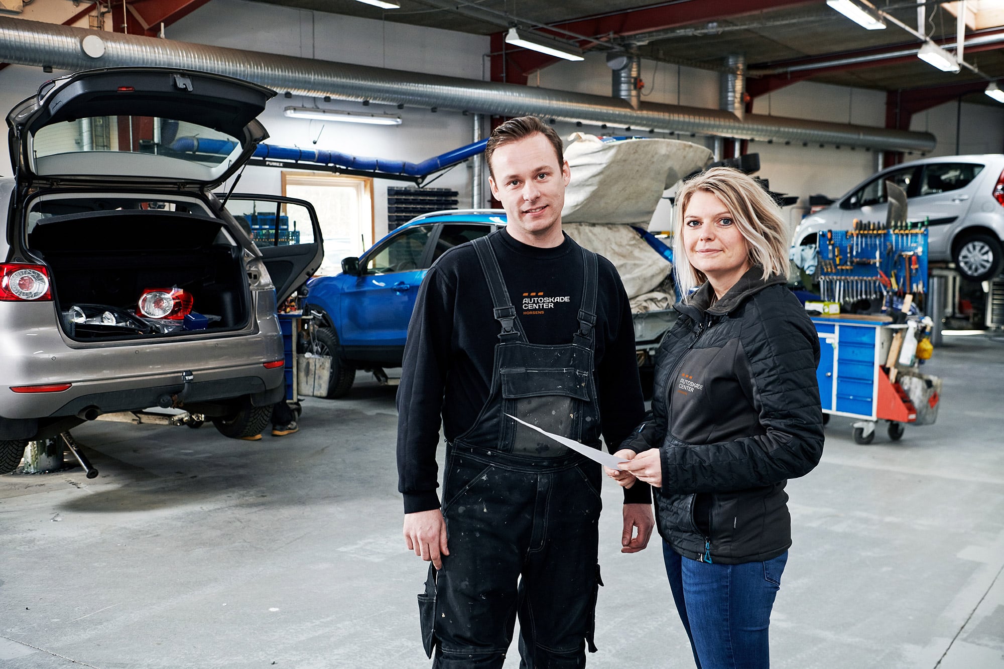 Simon hos Horsens Auto Skadecenter